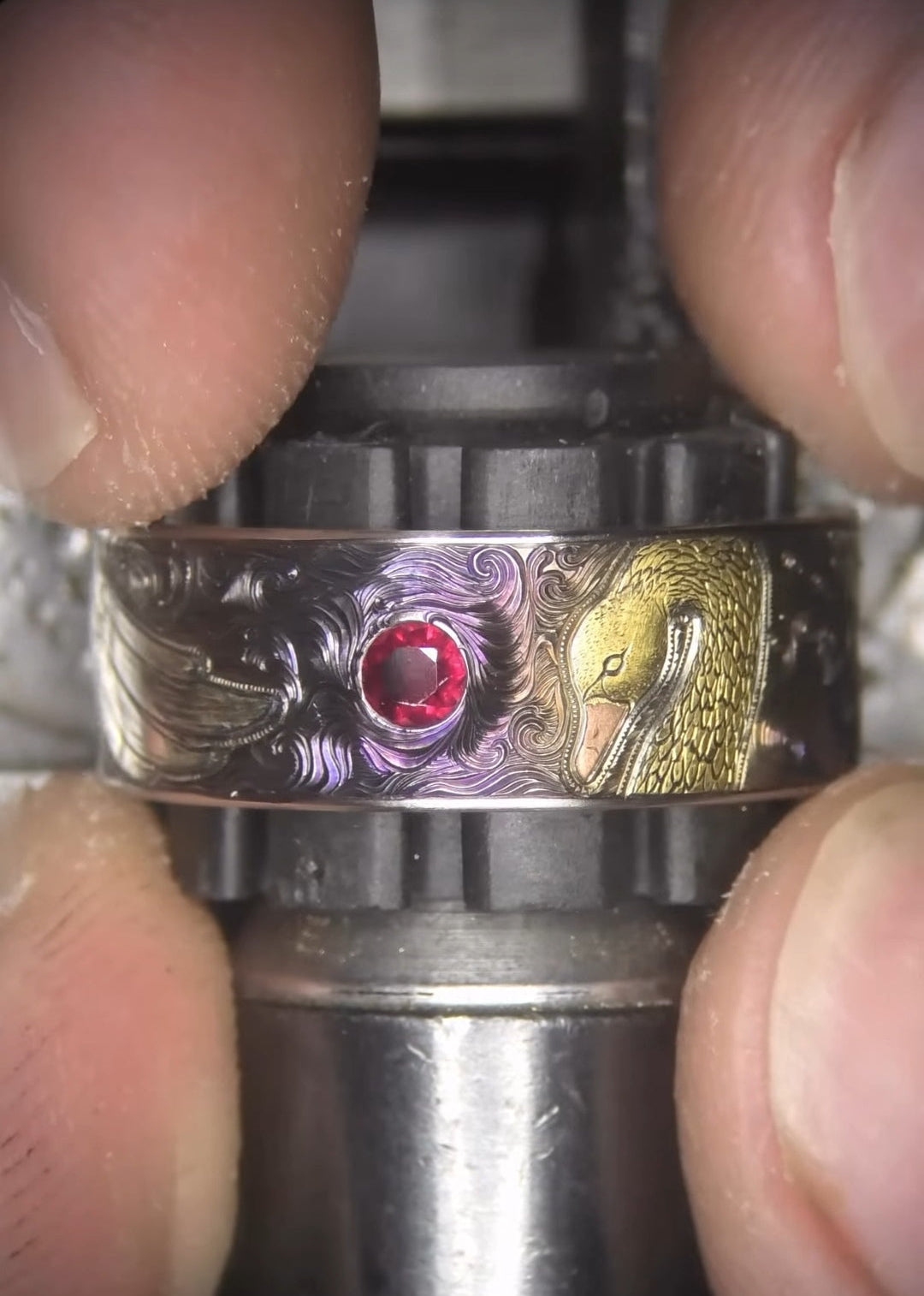 Rosse labbra, Anello Concettuale ~ Realizzazione Unica